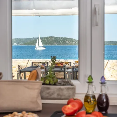 Insula Ventum Villa Trogir
